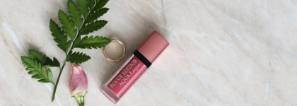Тестируем вместе, новинка от Bourjois. Bourjois - Rouge Edition Aqua Laque оттенок №02 Rose on the rock и №05 Red my Lips