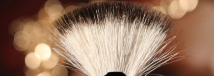 Рыба-кисть. Smashbox Fan Brush #22