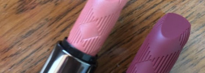 Помады Burberry Lip Mist Natural Sheer Lipstick - #206 Blueberry, #213 Field rose