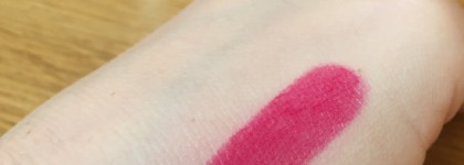 Lancome Shine Lover Vibrant Shine Lipstick 8H Moisture #357 Fuchsia in Paris