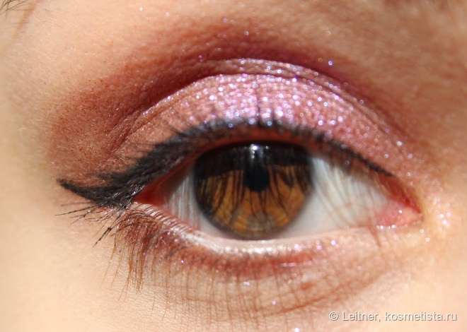 Urban Decay Moondust Eyeshadow Shockwave