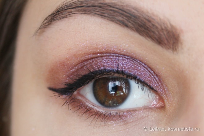 Urban Decay Moondust Eyeshadow Shockwave
