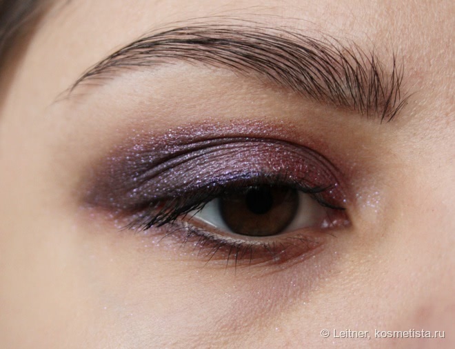 Urban Decay Moondust Eyeshadow Shockwave