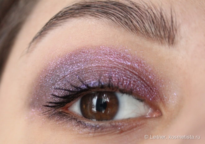 Urban Decay Moondust Eyeshadow Shockwave