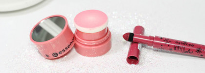 Кушоны в зимней коллекции Essence Winter Glow