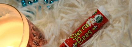 Зимние помощники в уходе за губами