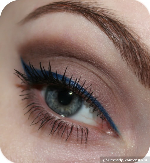 Нежный дымчатый макияж с Revlon Colorstay 16 Hour Eye Shadow Quad № 500 Addictive