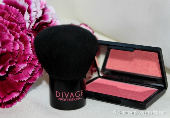 Кисть Divage Professional Кabuki