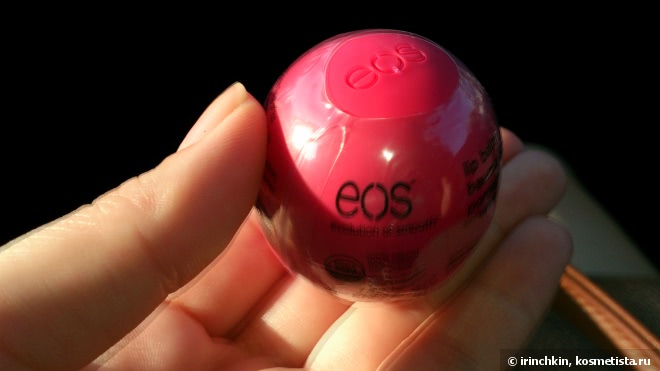 Найти пять отличий бальзамы для губ EOS и Belweder