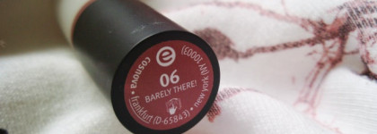 Помада Essence Longlasting Lipstick в оттенке #06 Barely There