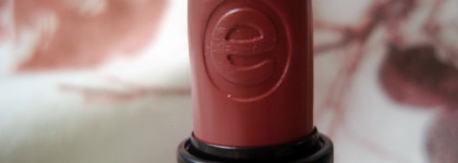 Помада Essence Longlasting Lipstick в оттенке #06 Barely There