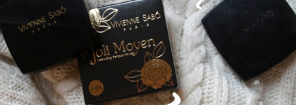 Увлажняющая компактная пудра Vivienne Sabo Joli Moyen Poudre Compacte Hydratante в оттенке #101