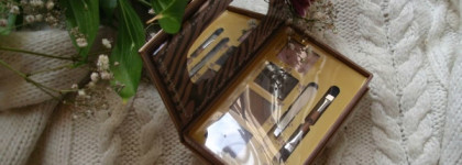 Тени для бровей Essence How to make brows wow eyebrow palette