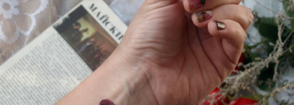 Моя любимая неудачница - губная помада Maybelline Hydra Extreme lipstick в оттенке #390 Винный вкус