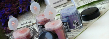 Пигменты для век KM Cosmetics Коллекция "Волшебный сад". Оттенки P020 Цветок орхидеи, P021 Спелая слива, P028 Малиновый щербет, P029 Морская буря