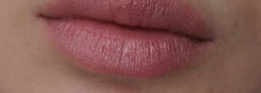 Помада Dior addict #260 Bright - моя любимая, ну и пусть она с шиммером, главное, смотрится деликатно