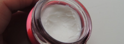 Омолаживающий крем для кожи вокруг глаз со змеиным ядом от Secret Key