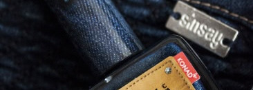 Konad Classic Jeans Nail Collection Mid Night Blue Jeans. Носим джинсу теперь и на ногтях