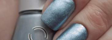 Самые послушные и часто используемые мной лаки Dance legend Hammering 02 Creep, 04 As You Wish. Можно ли придумать что-нибудь уникальное в наше время? да