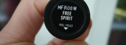 Помада от NYX Suede Matte Lipstick в оттенке Free Spirit