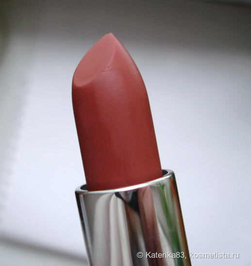 Помада IsaDora-perfect matt lipstick 01 Bare Bogemian. Неужто для богемы?