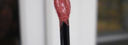 Nyx Lip Lingerie XXL в оттенке Strip'Down