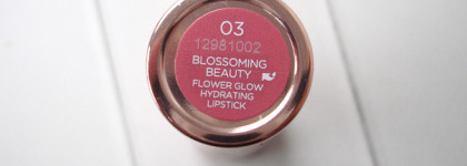Весенняя лимитка помады Kiko Milano из коллекции Blossoming Beauty, Flower Glow Hydrating lipstick в оттенке 03