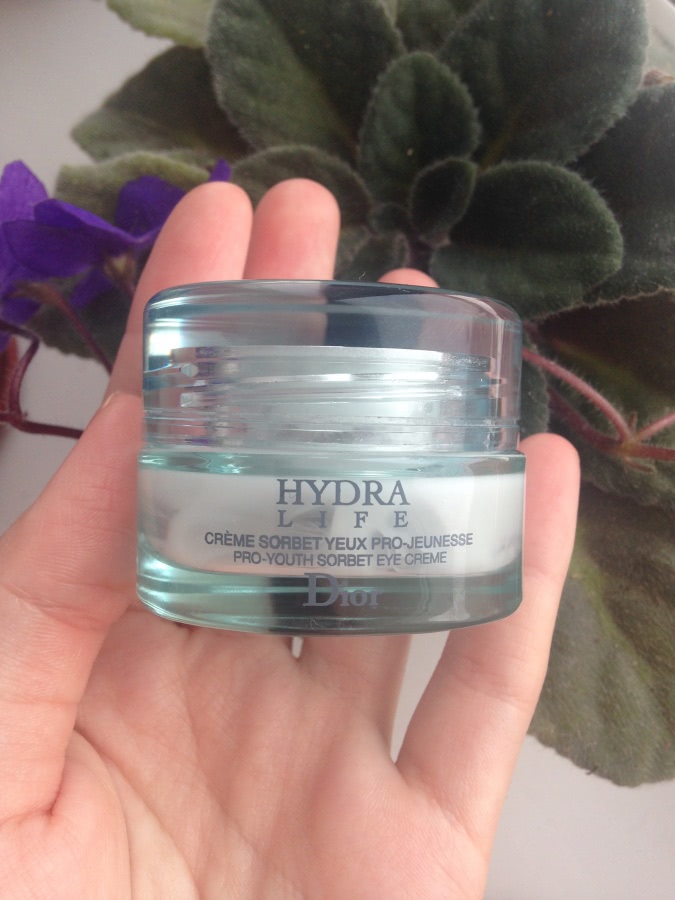 Dior Hydra Life Pro-Youth Sorbet Eye Creme и Kiehl's Creamy Eye Treatment with Avocado