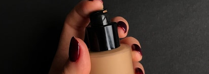 Стойкий тональный крем Power Fabric Giorgio Armani