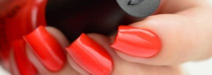 China Glaze - Pop the trunk