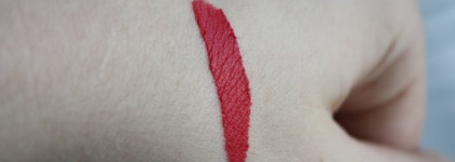 Бюджетный красный с Lux Visage Lip Gloss Pin-Up Ultra Matt #5