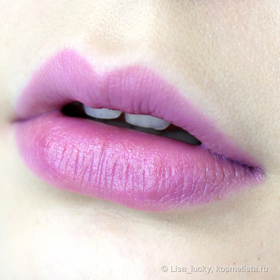 Обзор и свотчи на блески для губ L.a.girl Glazed Lip Paint (в оттенках: gleam, daring и coy)