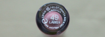 Супер устойчивая помада для губ в оттенке 49 из серии  Millebaci от Nouba