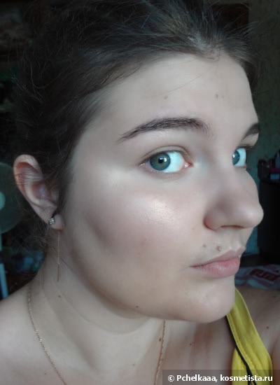 Сиять как звезда или моя миниколлекция хайлайтеров. Часть 1: Catrice Velvet Matt Eyeshadow в оттенке 010 Vanillaty Fair и Catrice Prime and Fine highlighting powder