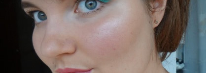Сиять как звезда или моя миниколлекция хайлайтеров. Часть 3 Divage Colour Sphere №20 и TheBalm Mary Lou Manizer Luminizer