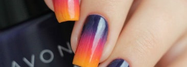 Градиент лаками Avon + стемпинг Konad