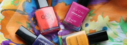 Градиент лаками Avon + стемпинг Konad