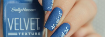 Sally Hansen  Velvet Texture Nail Color 650 Regal + стемпинг Konad