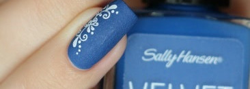 Sally Hansen  Velvet Texture Nail Color 650 Regal + стемпинг Konad