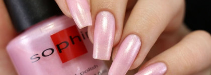 Весенний маникюр с Sophin Nail Polish 158 и слайдер-дизайном BlueSea G117