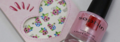 Весенний маникюр с Sophin Nail Polish 158 и слайдер-дизайном BlueSea G117