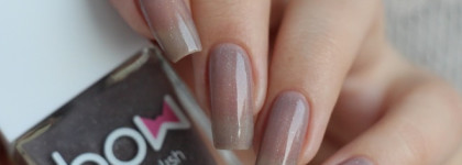 Bow Nail Polish - Mood Creator