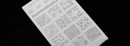 Дизайн ногтей к Хэллоуину с пластиной Konad Square Image Plate 17