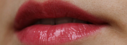 Dior Addict Gloss Mirror Shine Volume And Care #853 Rouge Defendu