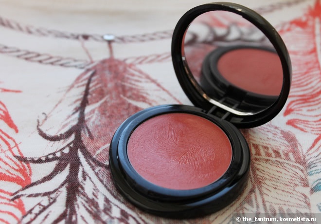 Кремовые румяна Artdeco Cream Rouge For Cheeks & Lips 32 Creamy Rose