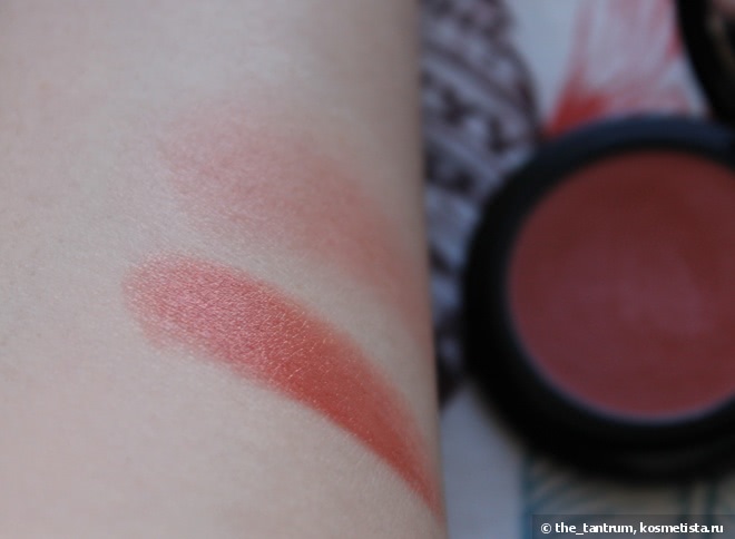Кремовые румяна Artdeco Cream Rouge For Cheeks & Lips 32 Creamy Rose