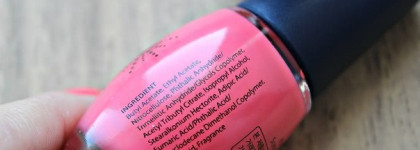 Лаки с фруктовыми ароматами? Два оттенка от Konad Грейпфрут 02  и Кокос 04