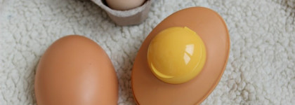 Яичко у Holika Holika не простое, а золотое. Мой пост о пенке для умывания Holika Holika Sleek Egg Skin Cleansing Foam