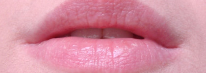 Немного космоса с Givenchy Gelee D'interdit Gloss Balm Crystal Shine № 2 Celestial Black