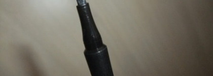 Жидкая подводка для глаз Avon Mega Effects Liquid Eyeliner black